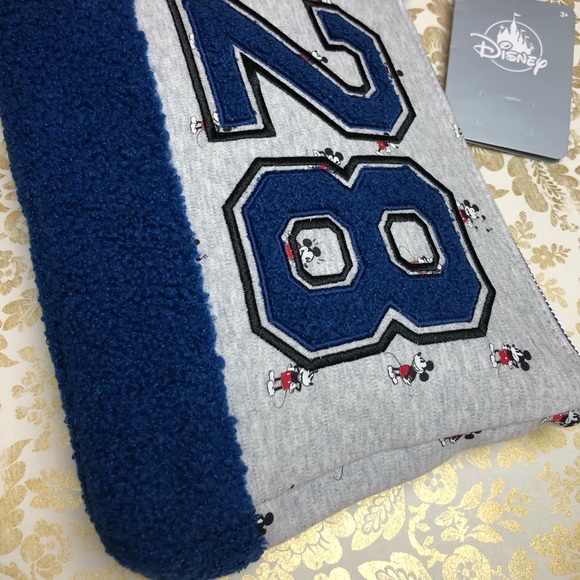 DISNEY 💕Mickey Mouse Makeup Cosmetic Bag - Picture 7 of 7